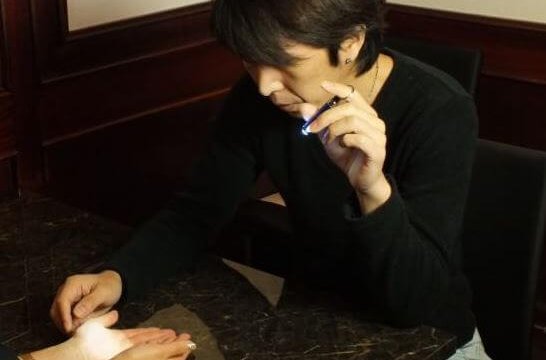仙台の当たる占い師 占い&BAR RING(占いバー リング)のオーナーの画像