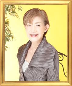 恵比寿の当たる占い師 占いカフェ漆の杏結未先生の画像
