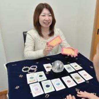 豊橋の当たる占い師 パワーストーンとわの石の永愛先生の画像