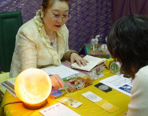 成田山周辺の当たる占い師 開運サロン暖母の暖母先生の画像