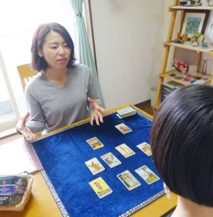 軽井沢の当たる占い師　タロットスタジオ Unia(ユーニア)の松下真生(まお)先生の画像