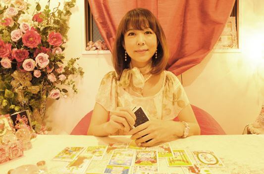 三宮の当たる占い師 占ローズサロンのローズ先生の画像