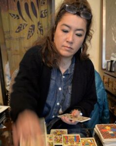 奈良の当たる占い師 奈良町長屋ふしぎ堂のカミユ・F・薫先生の画像