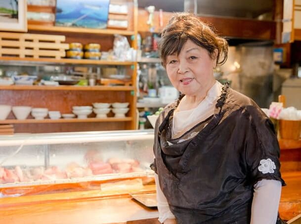 沖縄ユタの渡具知綾子(とぐちあやこ)先生の画像