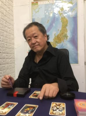 梅田の当たる占い師 占い処 稲荷山開運本舗の竹内カロン先生の画像