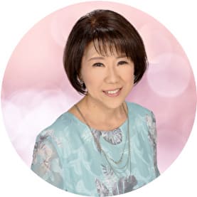 浅草の当たる占い師 占い館オリーブの城乃香月(じょうのかづき)先生の画像