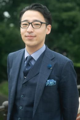 横浜中華街の当たる占い師 占い館 横浜ほしよみ堂の吉田旬佑(よしだしゅんゆう)先生の画像