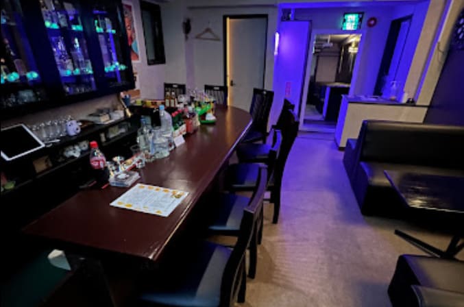 宜野湾の当たる占い師 タロット占いバーBAR JERK AROUNDの画像