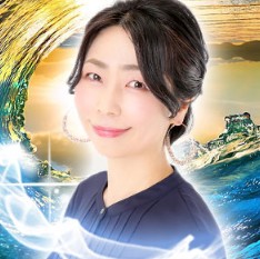 電話占いピュアリの占い師 梨亜夢(リアム)先生
