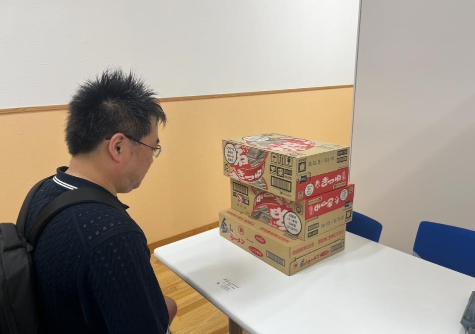 いなべ市SDGsの取り組みでいなべ市社会福祉協議会に食品を寄付する画像